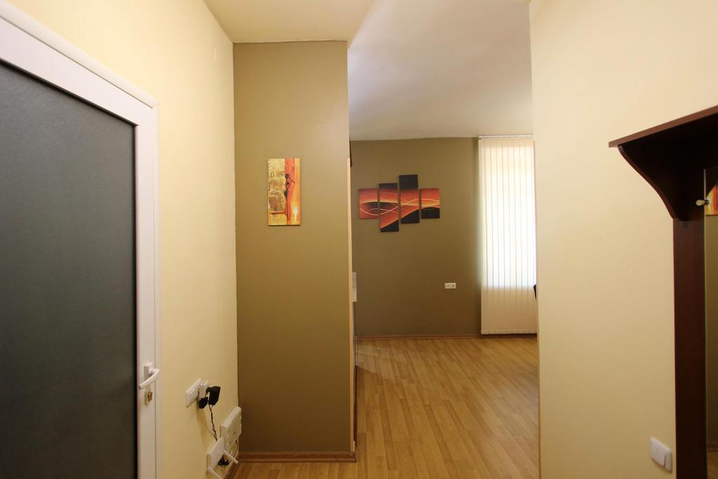 Studio With Balcony On Sayat Nova Avenue Jerevan Exteriér fotografie
